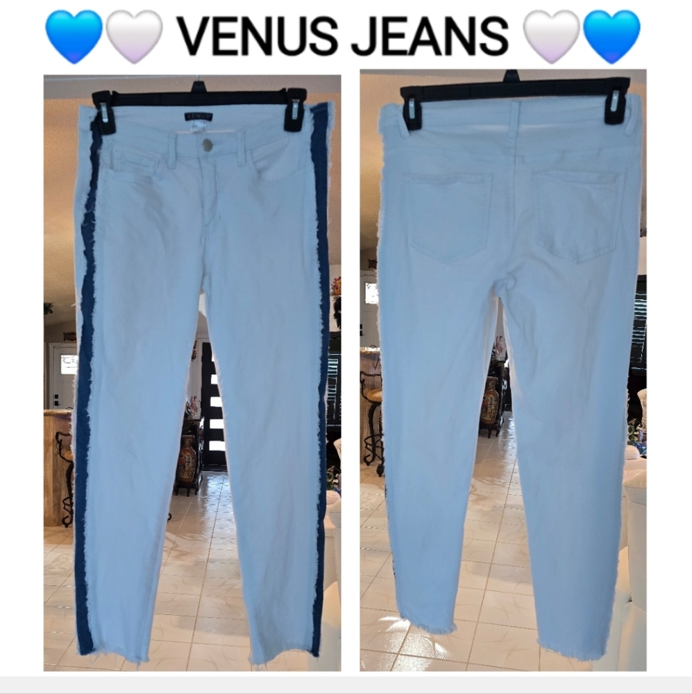 VENUS Blue Straight Leg Jeans Classic Design Size 10